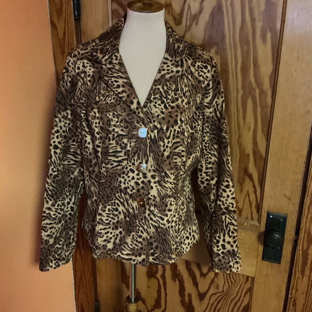 Joan Rivers Animal Print Jacket - Picture 9 of 14